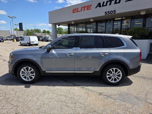 Used 2022 Kia Telluride LX FWD image 8