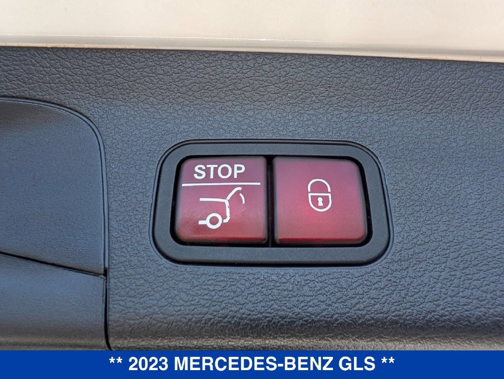 Used 2023 Mercedes-Benz GLS 450 4MATIC image 35
