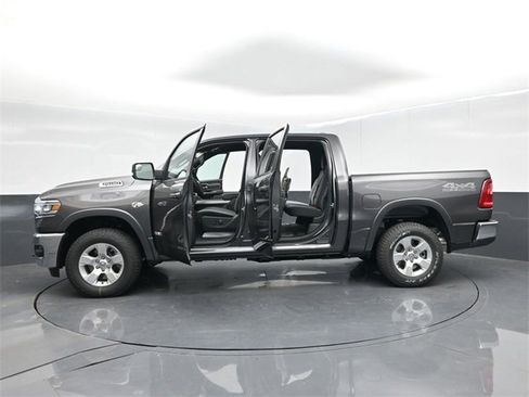 New 2026 RAM 1500 4x4 Crew Cab image 58