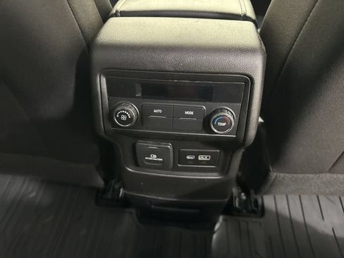 Used 2023 GMC Acadia SLE w/ Driver Convenience Package AWD/4WD image 20
