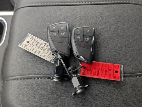 Used 2025 Chevrolet Silverado 1500 LT Trail Boss w/ LT Trail Boss Premium Package image 38