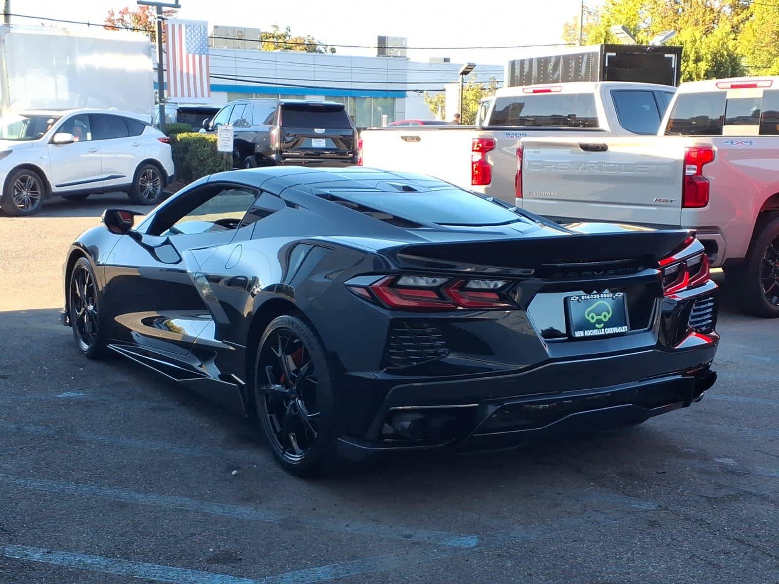 Used 2025 Chevrolet Corvette Stingray Coupe w/ 1LT RWD image 4