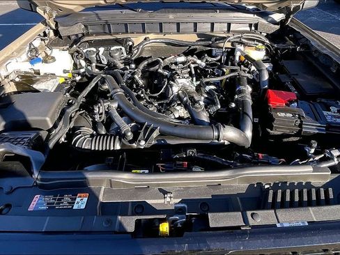 New 2025 Ford Bronco Outer Banks image 11