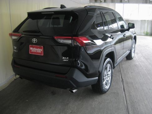 Certified 2023 Toyota RAV4 XLE image 7