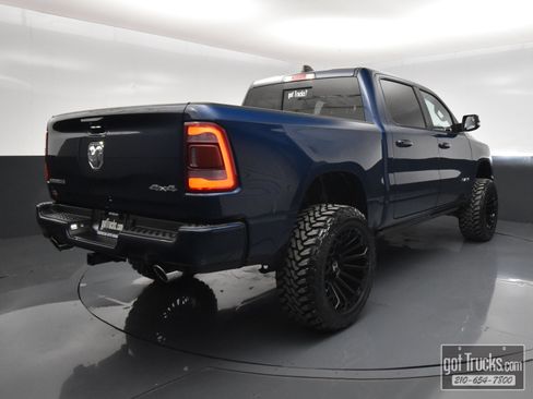 Used 2024 RAM 1500 Laramie AWD/4WD image 48