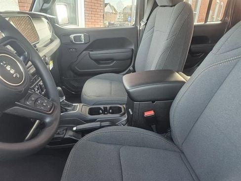 New 2026 Jeep Wrangler Unlimited Sport image 10