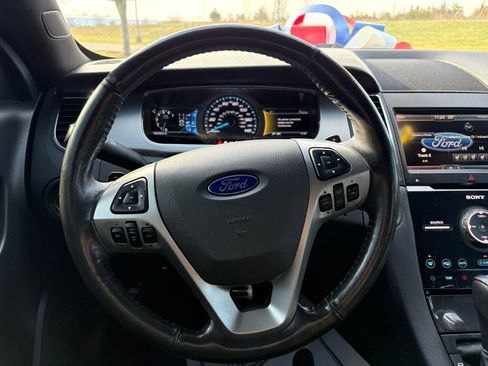 Used 2015 Ford Taurus SHO w/ Equipment Group 401A image 22