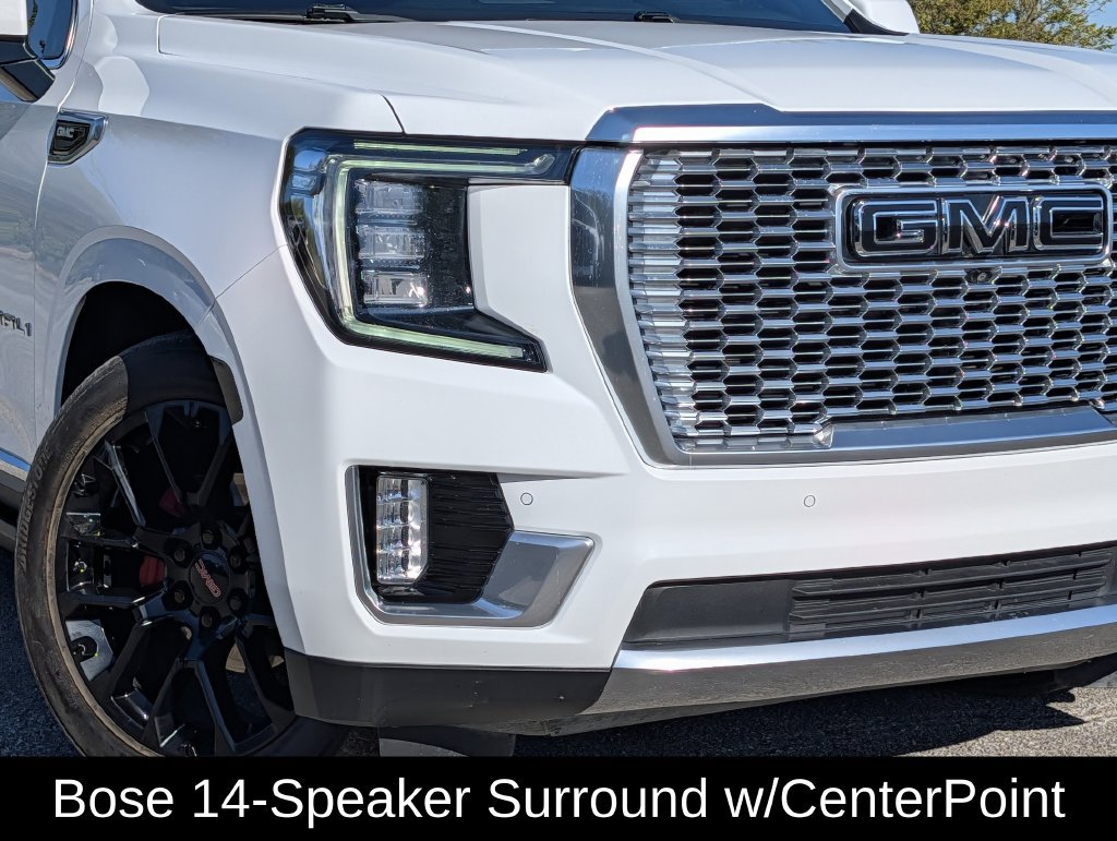 Used 2022 GMC Yukon Denali w/ Denali Premium Package AWD/4WD image 8