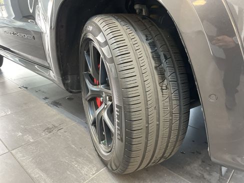 Used 2021 Jeep Grand Cherokee SRT AWD/4WD image 14
