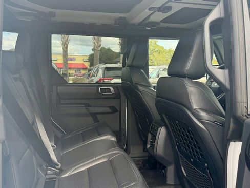New 2025 Ford Bronco Badlands AWD/4WD image 7