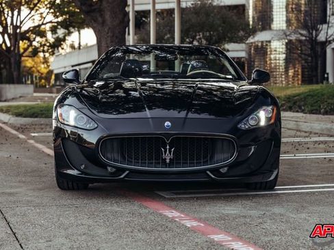 Used 2013 Maserati GranTurismo Sport image 13
