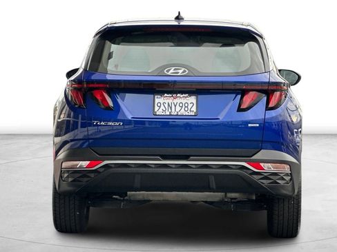 Certified 2024 Hyundai Tucson SE image 6