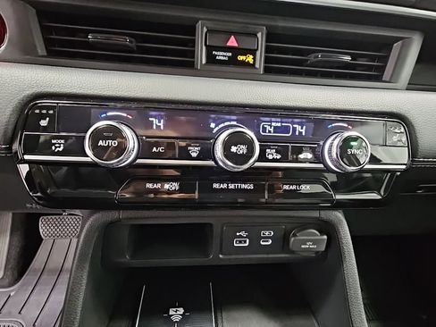 Used 2025 Honda Pilot EX-L image 20