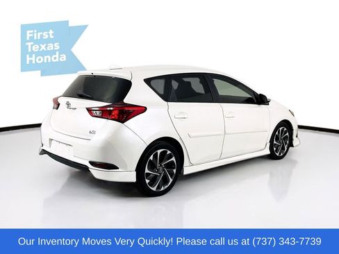 Used 2017 Toyota Corolla iM image 8