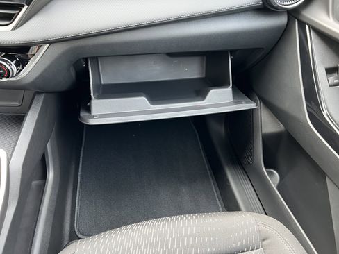 Used 2026 Chevrolet Equinox LT image 35