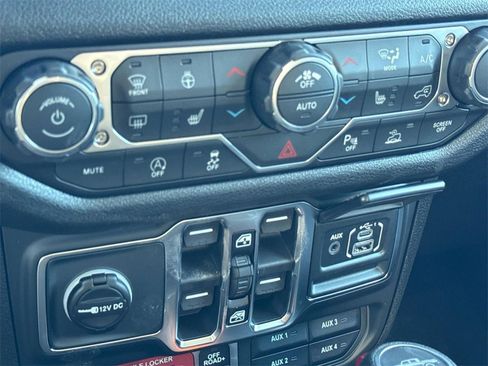 New 2026 Jeep Gladiator Willys image 19