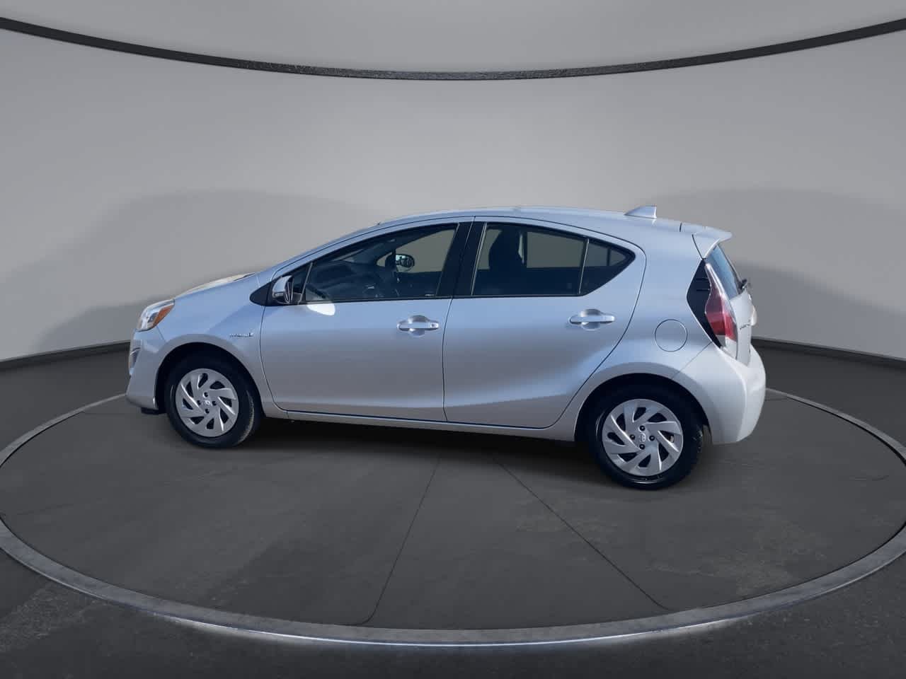Used 2016 Toyota Prius C Two FWD image 6