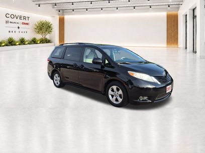 Used 2014 Toyota Sienna LE