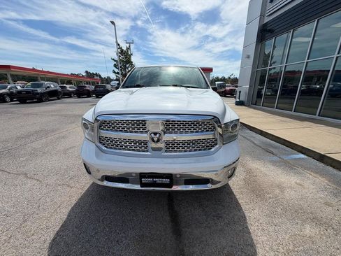 Used 2018 RAM 1500 Laramie w/ Convenience Group AWD/4WD image 6