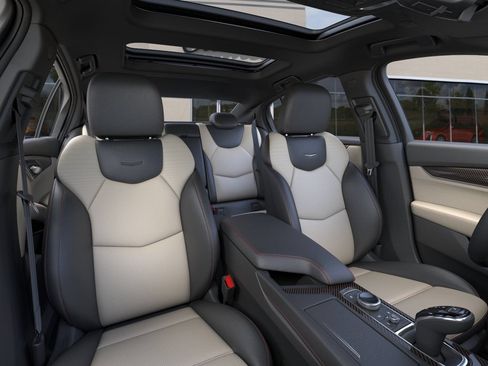 New 2026 Cadillac CT5 V AWD/4WD image 16