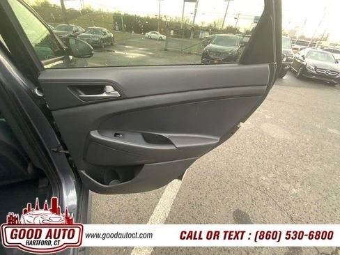 Used 2017 Hyundai Tucson Night image 15