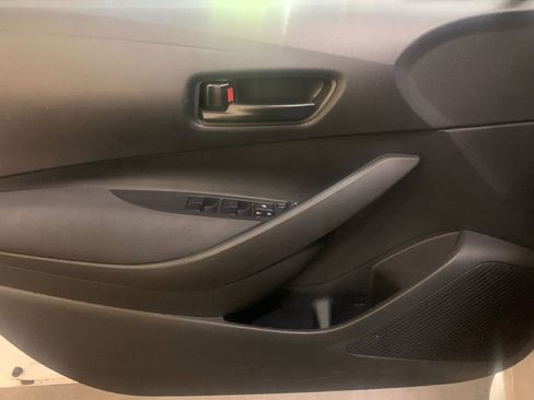 Used 2026 Toyota Corolla LE FWD image 12