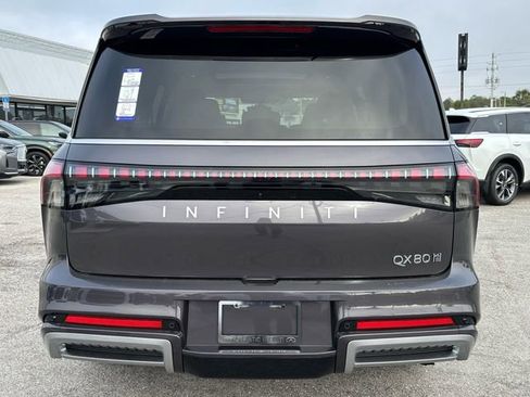 New 2026 INFINITI QX80 Luxe w/ Cargo Package image 5
