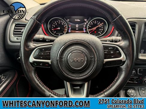 Used 2019 Jeep Compass Trailhawk AWD/4WD image 15