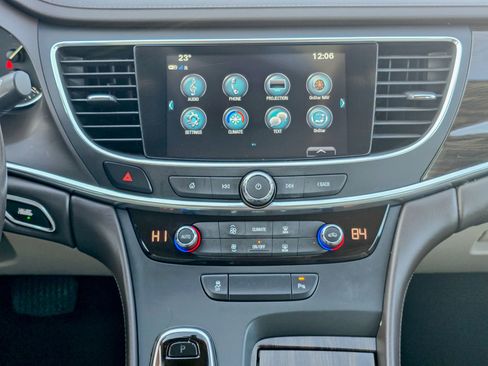 Used 2017 Buick LaCrosse Preferred image 43