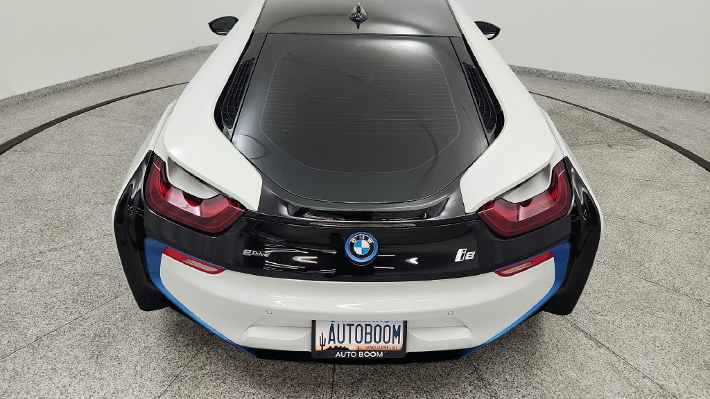 Used 2015 BMW i8 AWD/4WD image 37