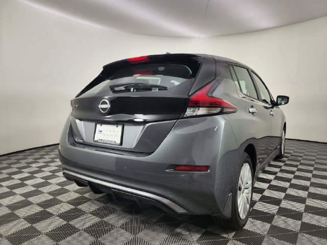 Used 2025 Nissan Leaf S FWD image 5