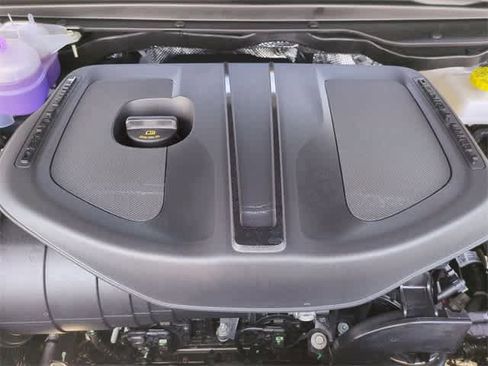 New 2025 RAM 1500 Laramie image 15