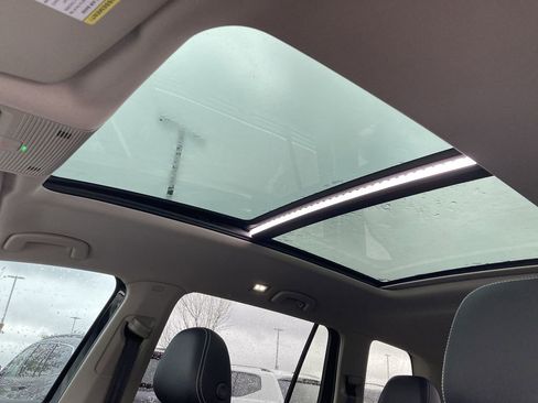 New 2026 Volkswagen Atlas SE image 30