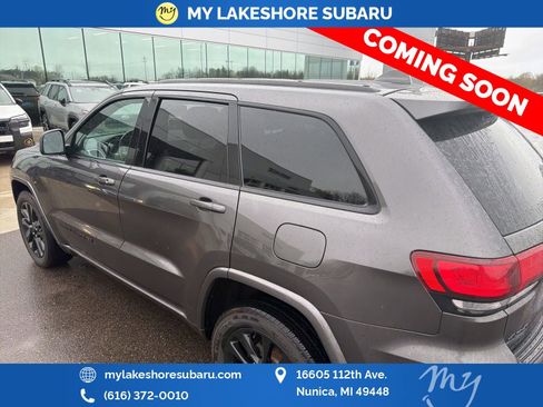 Used 2019 Jeep Grand Cherokee Altitude image 8