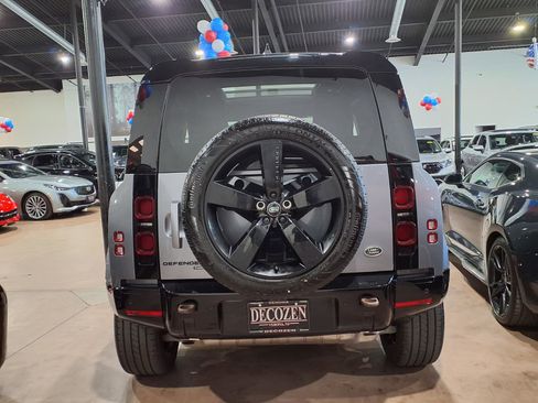 Used 2023 Land Rover Defender 90 X-Dynamic SE AWD/4WD image 5