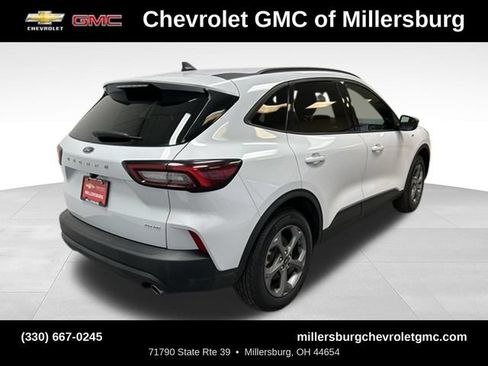 Used 2025 Ford Escape ST-Line AWD/4WD image 4