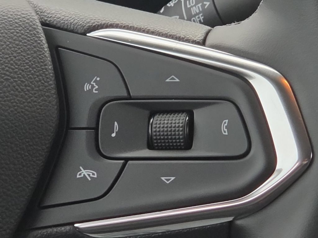 New 2026 Chevrolet TrailBlazer LT w/ Convenience Package FWD image 17