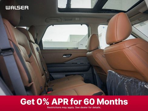 New 2025 Nissan Pathfinder Platinum w/ Cargo Package image 13