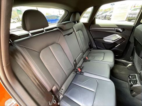 Used 2025 Audi Q3 2.0T Premium AWD/4WD image 15