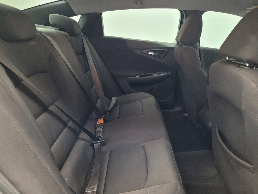 Used 2023 Chevrolet Malibu LS FWD image 19