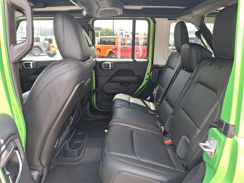 New 2025 Jeep Wrangler Unlimited Rubicon 392 image 5