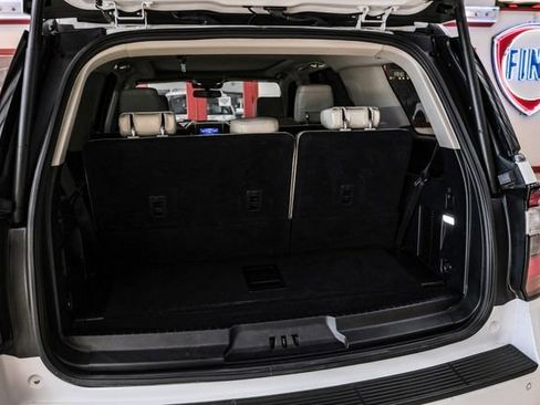 Used 2021 Ford Expedition Platinum image 52