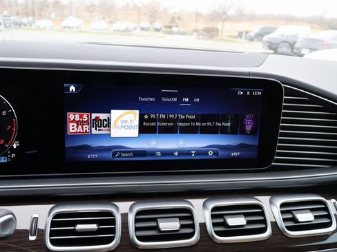 Certified 2025 Mercedes-Benz GLS 580 4MATIC image 24