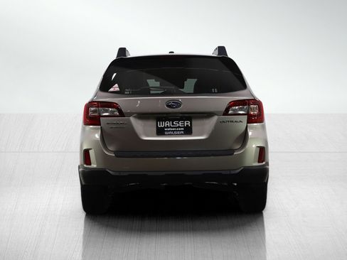 Used 2015 Subaru Outback 2.5i Limited image 5