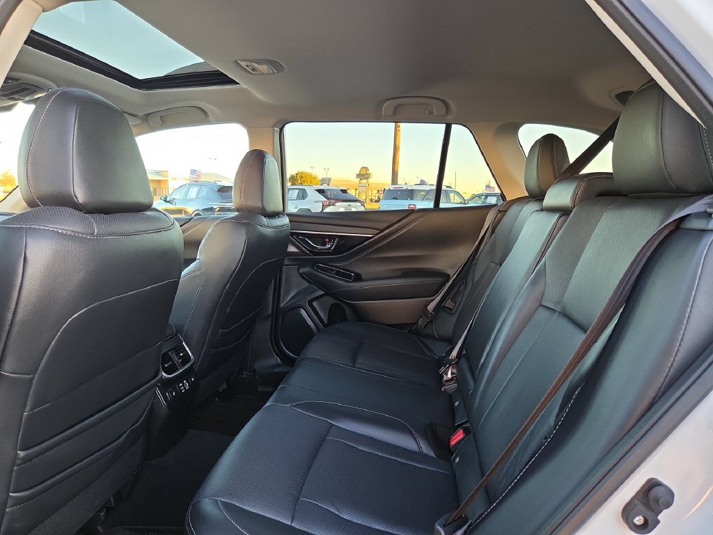 Used 2023 Subaru Outback Limited AWD/4WD image 13