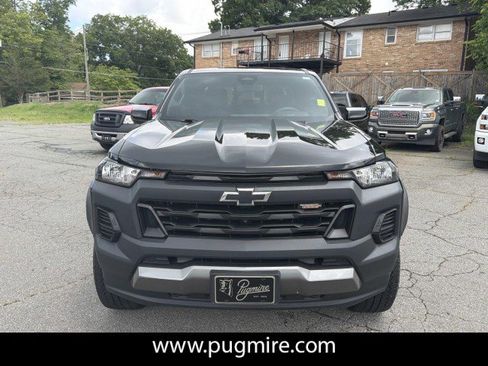 Used 2023 Chevrolet Colorado Trail Boss w/ Technology Package AWD/4WD image 2