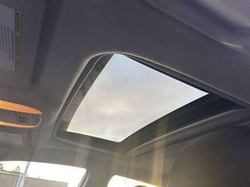 Used 2012 Toyota Corolla S image 12