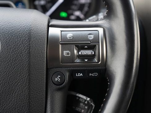 Used 2019 Lexus GX 460 Luxury image 28