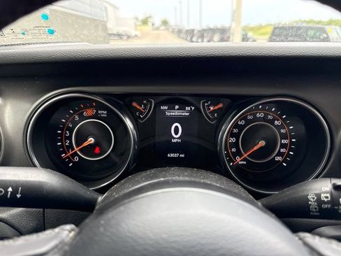 Used 2023 Jeep Wrangler Unlimited Sport AWD/4WD image 17
