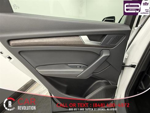 Used 2024 Audi Q5 2.0T Premium Plus AWD/4WD image 52